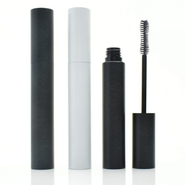 Black brushed eyelash bottle