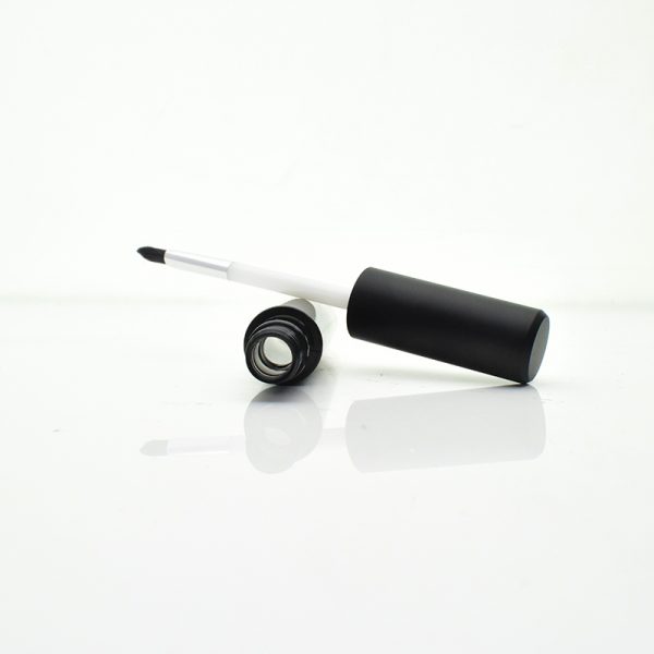 Black gradient circular lip gloss bottle  metal brush rod  lip gloss tube - Image 4